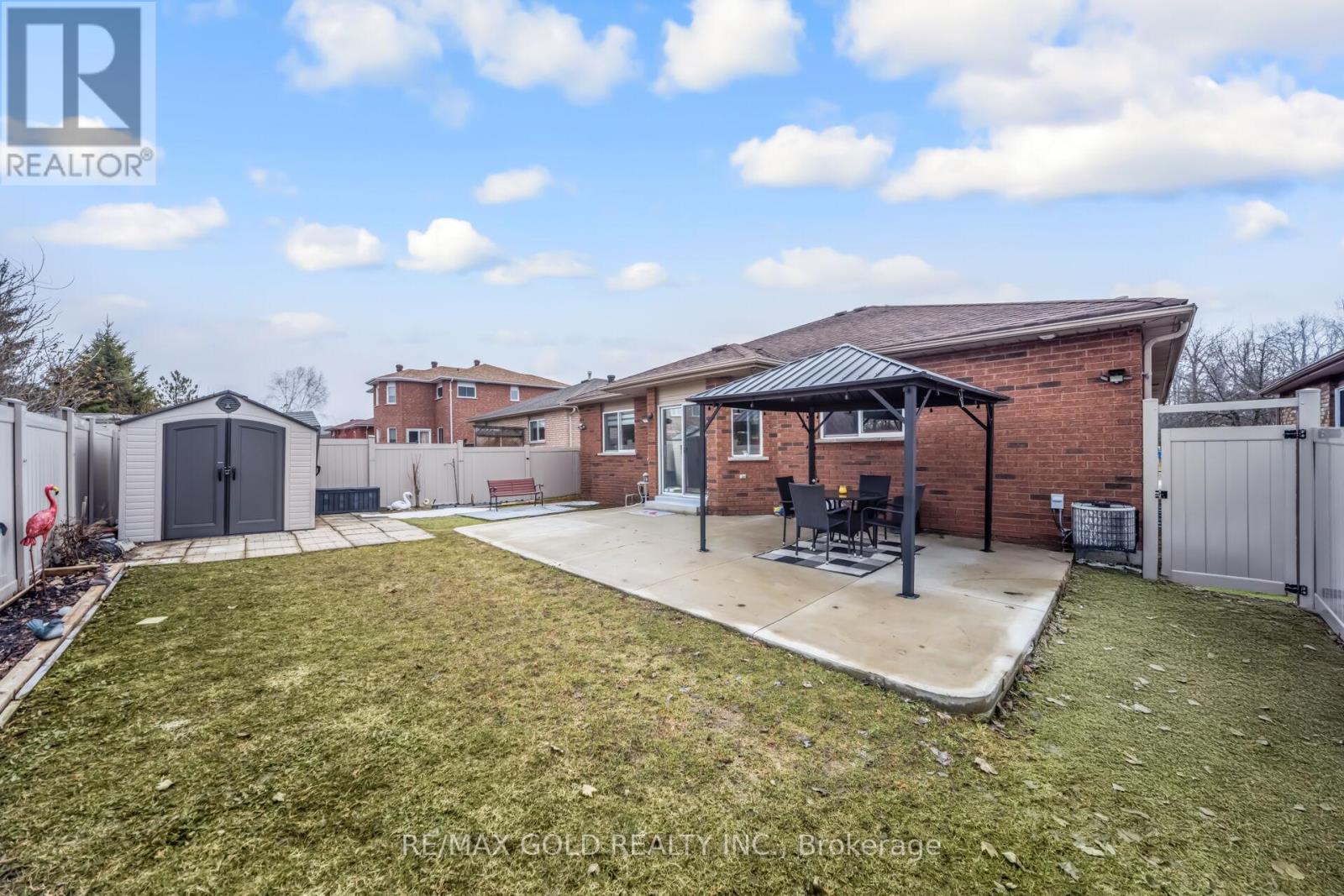 68 Benson Drive, Barrie, Ontario  L4N 7Y2 - Photo 38 - S12949596