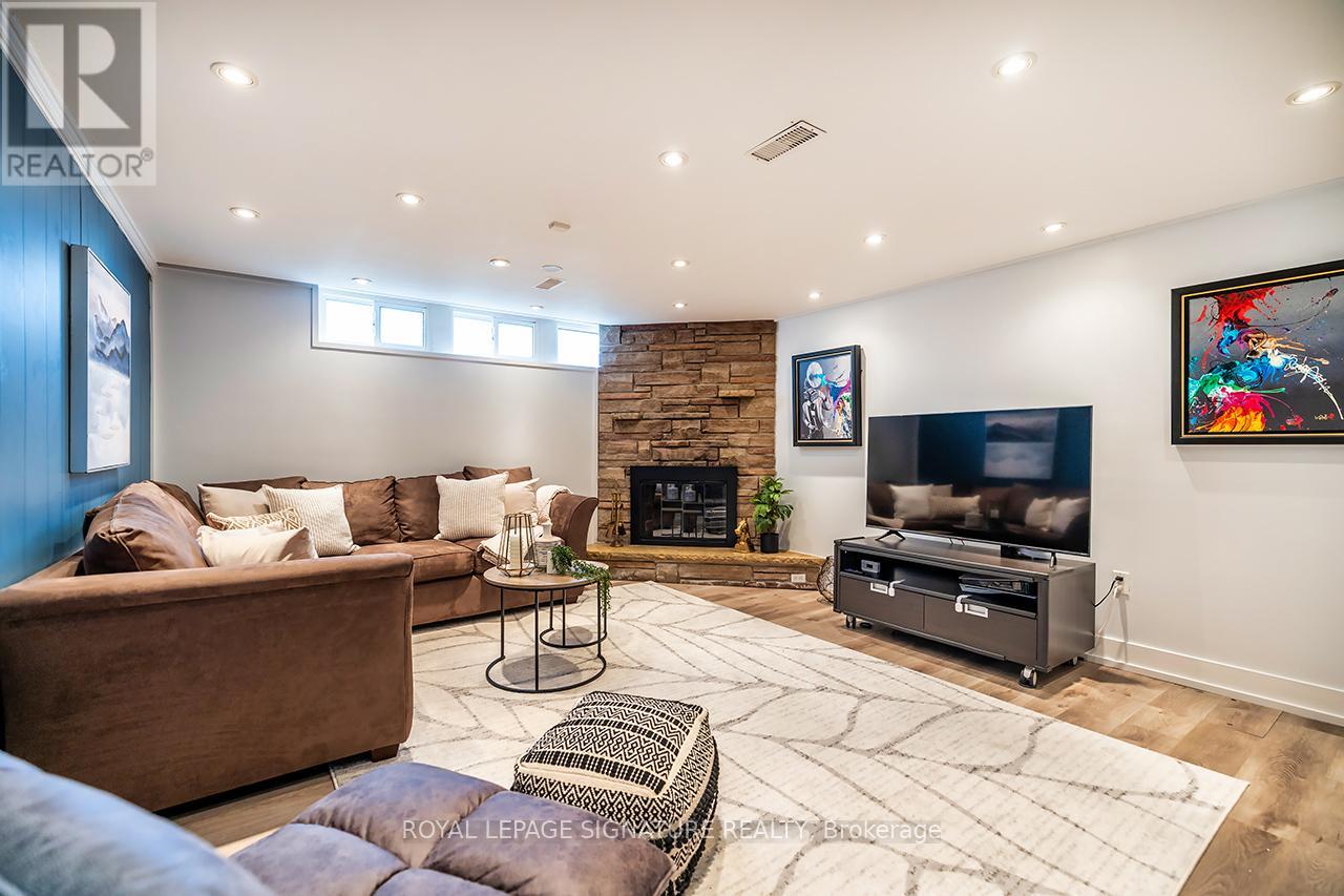 40 Cobham Crescent, Toronto, Ontario  M4A 1V6 - Photo 21 - C12959276