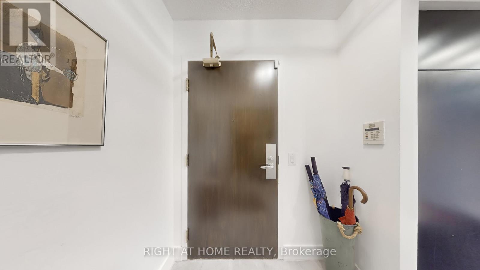 311 - 5 Rosehill Avenue, Toronto, Ontario  M4T 3A6 - Photo 22 - C12959294