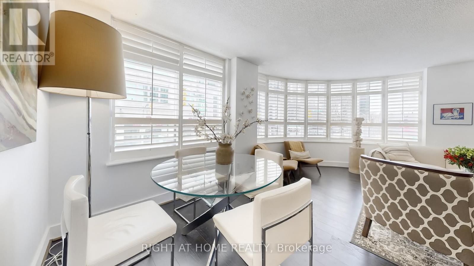 311 - 5 Rosehill Avenue, Toronto, Ontario  M4T 3A6 - Photo 4 - C12959294