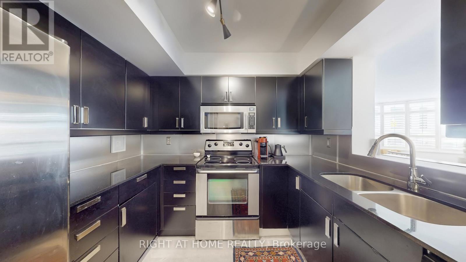 311 - 5 Rosehill Avenue, Toronto, Ontario  M4T 3A6 - Photo 8 - C12959294