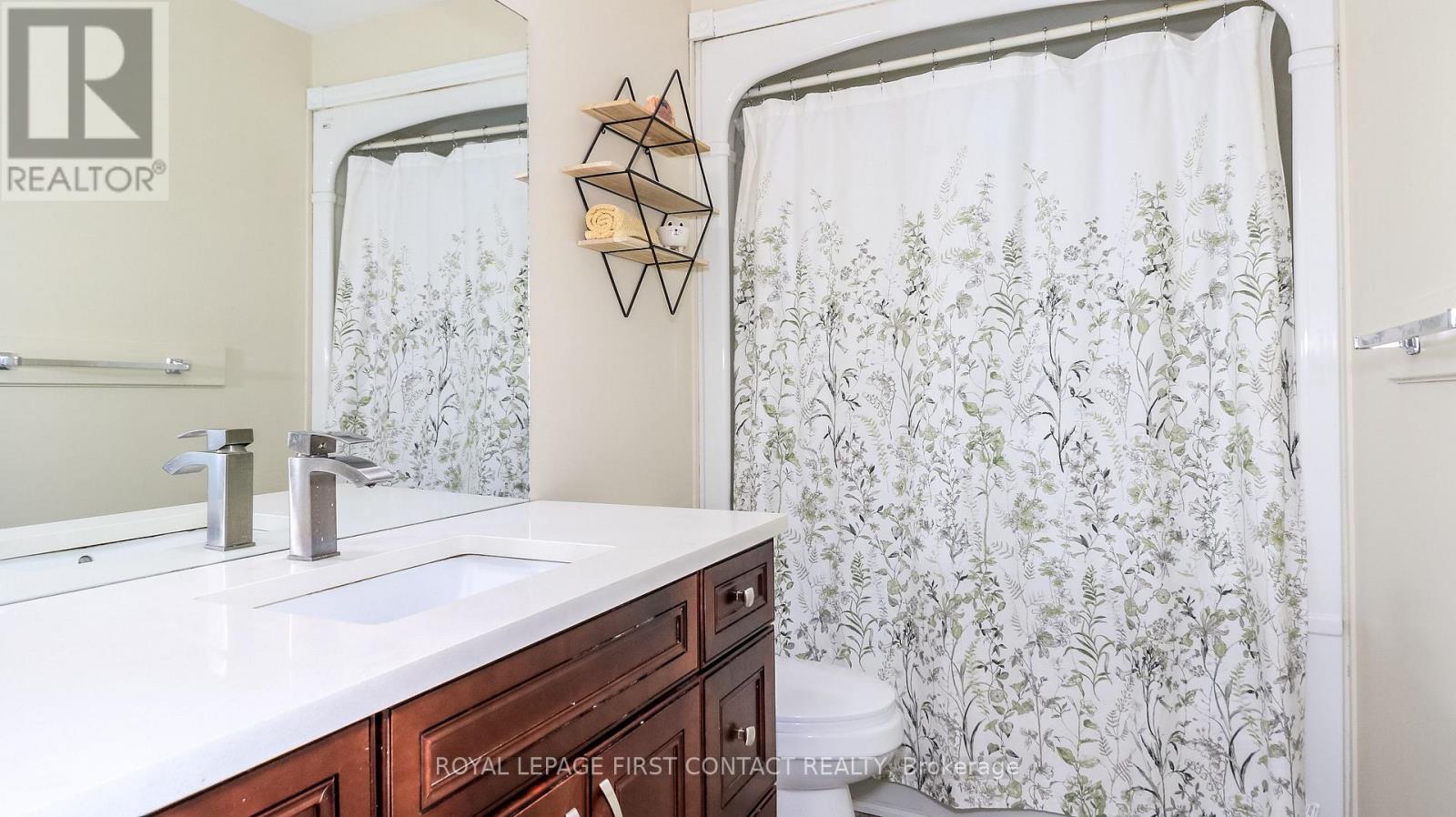 66 Downing Crescent, Barrie, Ontario  L4N 8V5 - Photo 10 - S12955426