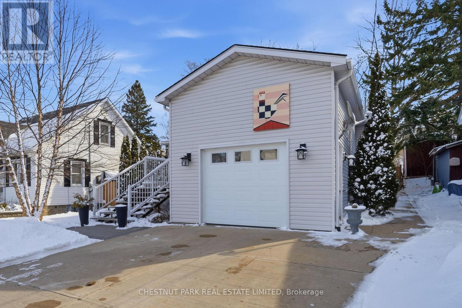 37 Ontario Street, Prince Edward County, Ontario  K0K 2T0 - Photo 36 - X12959256