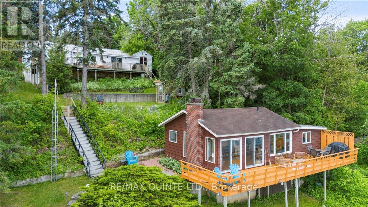 11364 Loyalist Parkway, Prince Edward County, Ontario  K0K 2T0 - Photo 3 - X12959292