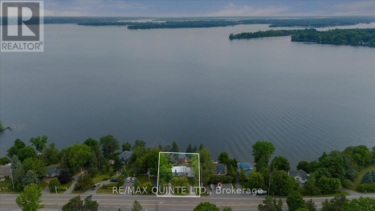 11364 Loyalist Parkway, Prince Edward County, Ontario  K0K 2T0 - Photo 44 - X12959292