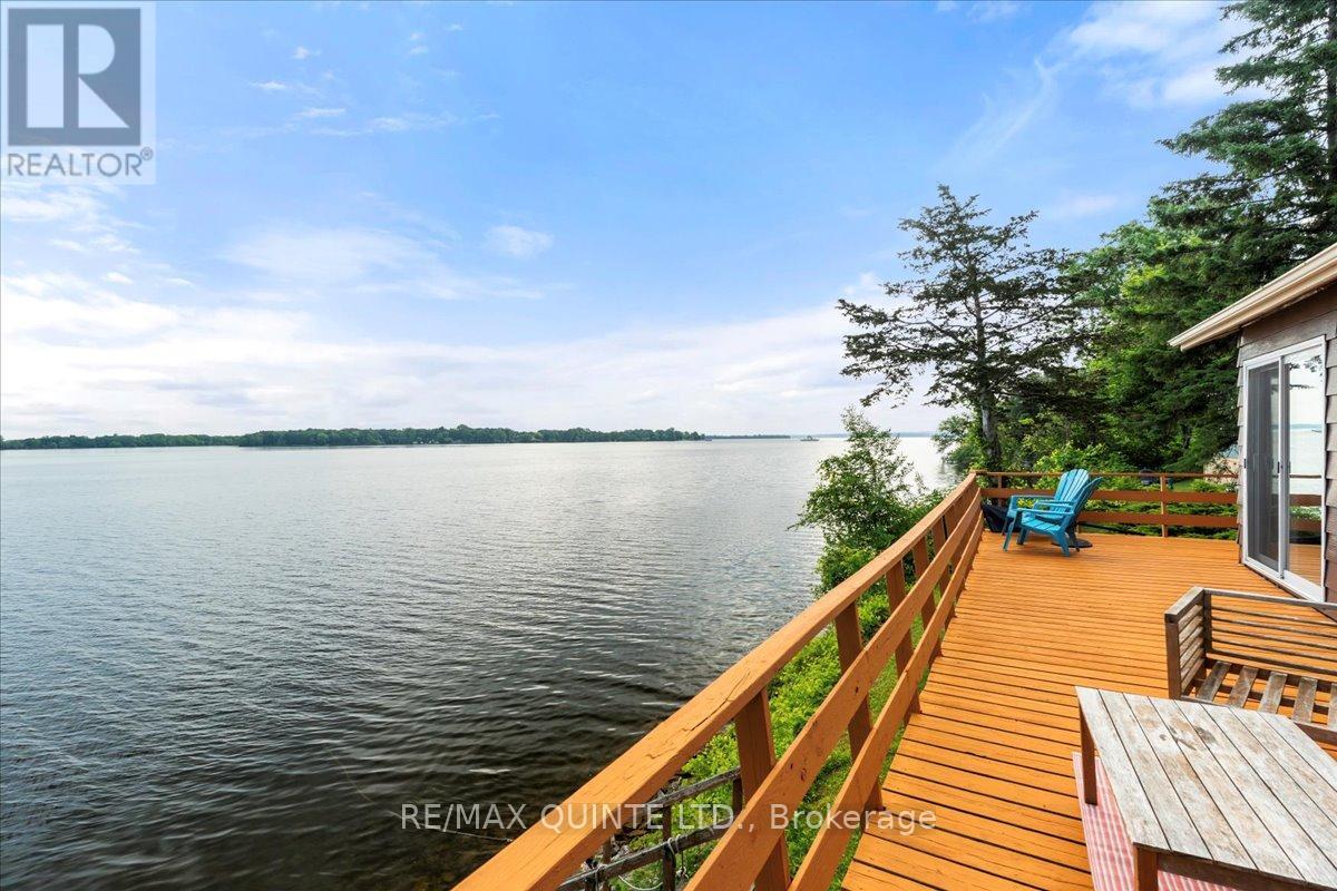 11364 Loyalist Parkway, Prince Edward County, Ontario  K0K 2T0 - Photo 46 - X12959292