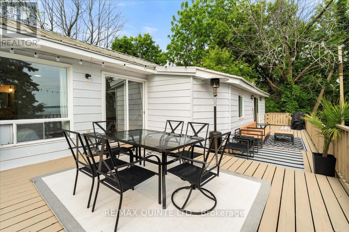 11364 Loyalist Parkway, Prince Edward County, Ontario  K0K 2T0 - Photo 50 - X12959292