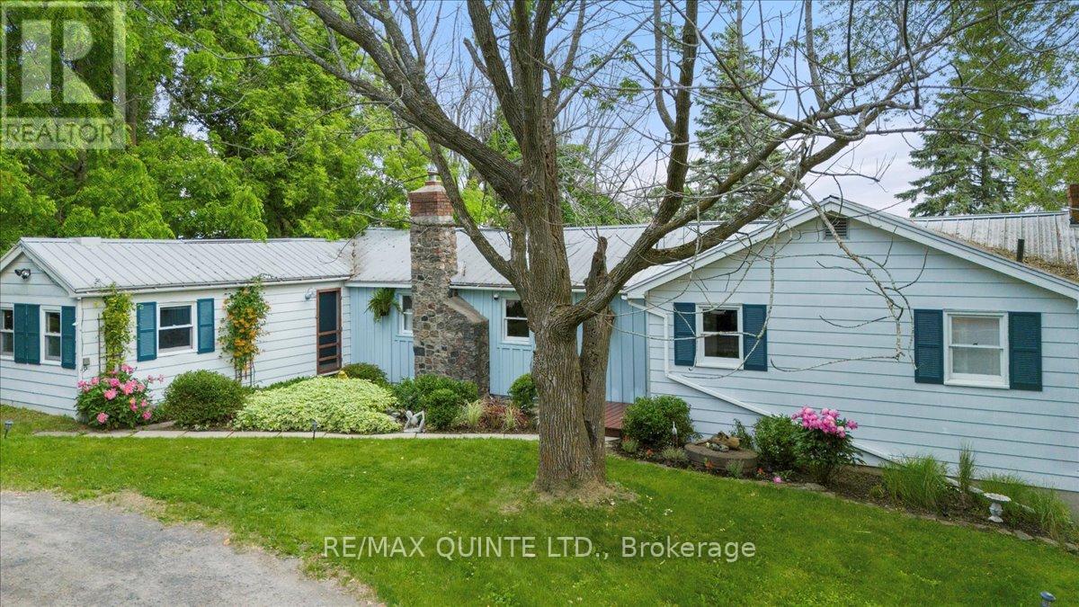 11364 Loyalist Parkway, Prince Edward County, Ontario  K0K 2T0 - Photo 7 - X12959292