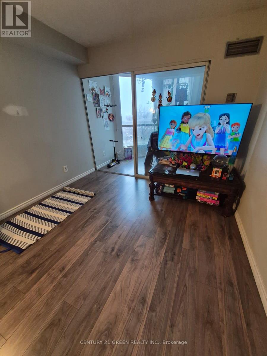 413 - 145 Hillcrest Avenue, Mississauga, Ontario  L5B 3Z1 - Photo 11 - W12942356