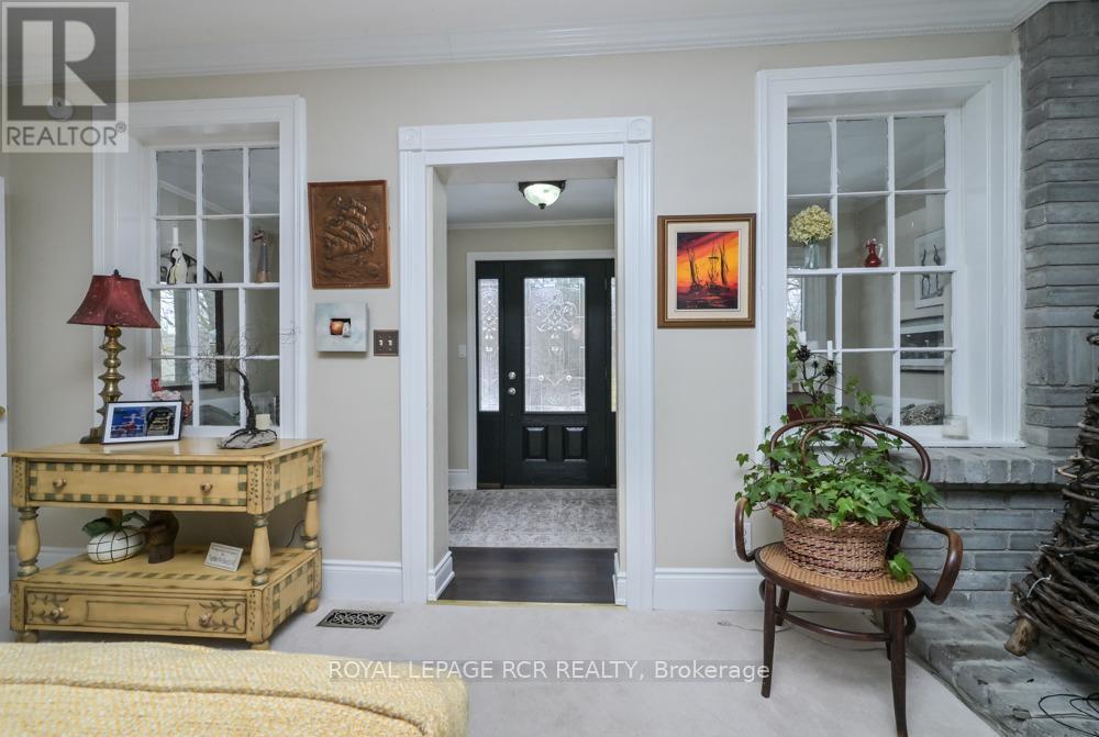 1429 Queen Street, Caledon, Ontario  L7K 0E4 - Photo 16 - W12909760