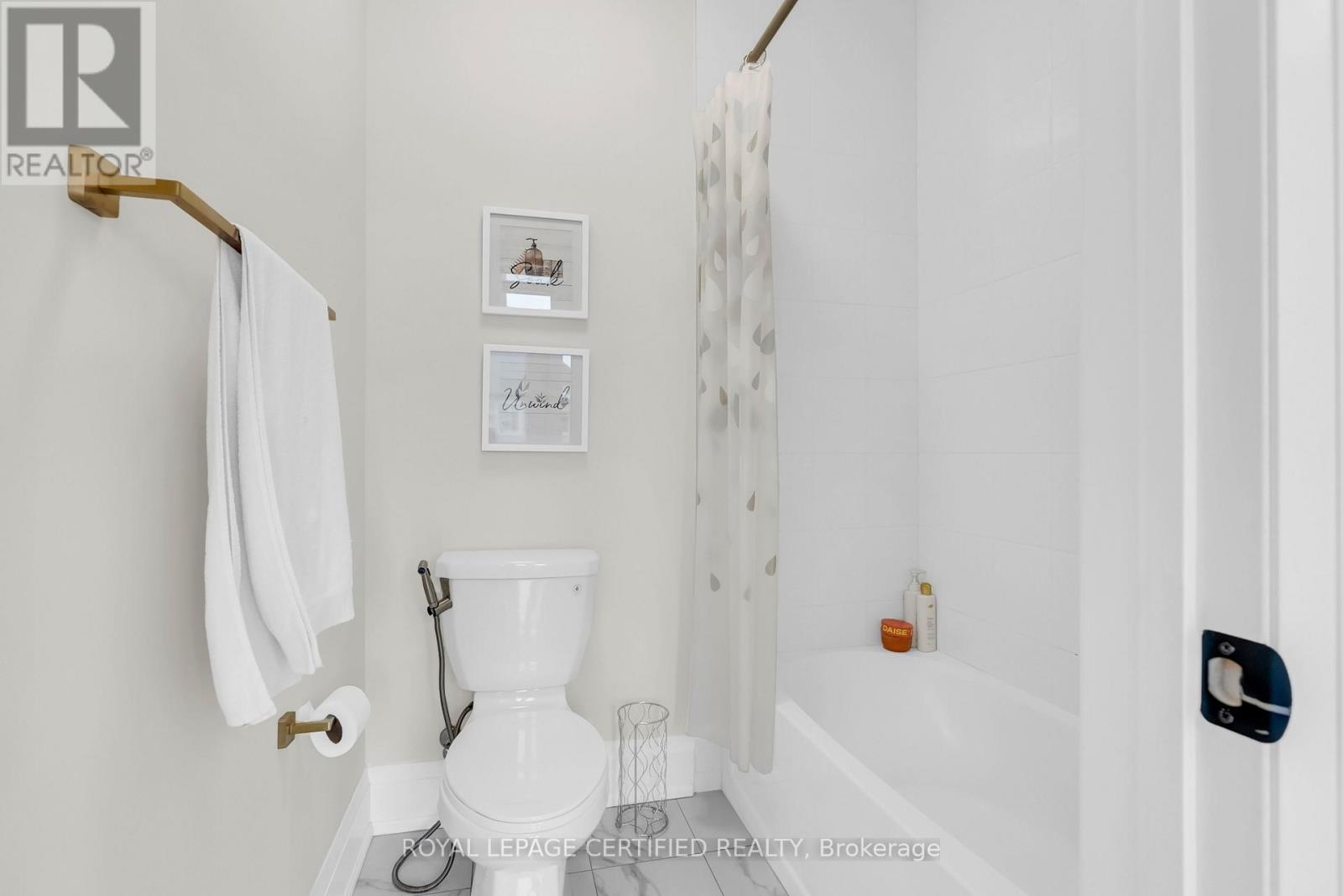 74 Boulton Trail, Oakville, Ontario  L6H 0Z9 - Photo 37 - W12952128