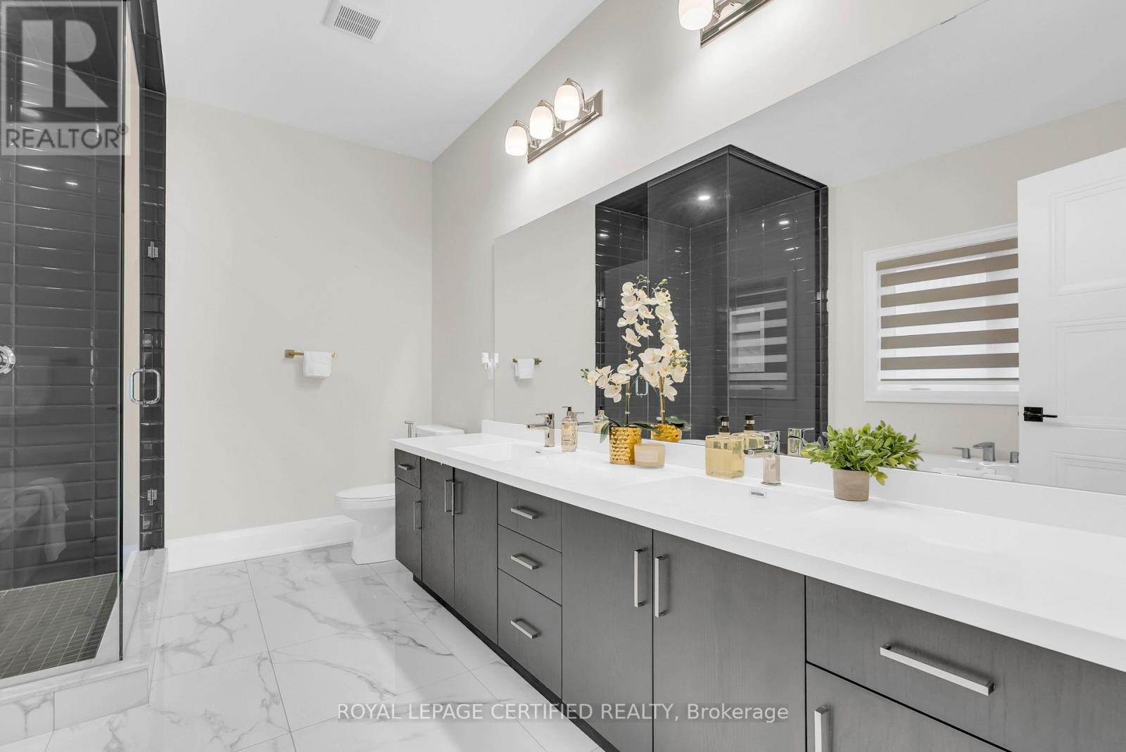 74 Boulton Trail, Oakville, Ontario  L6H 0Z9 - Photo 27 - W12952128