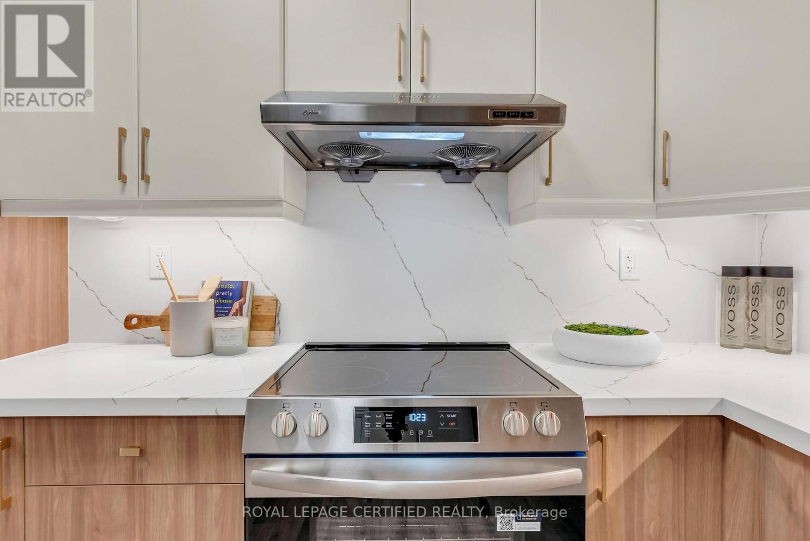 74 Boulton Trail, Oakville, Ontario  L6H 0Z9 - Photo 43 - W12952128