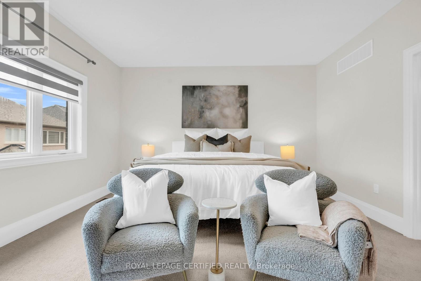 74 Boulton Trail, Oakville, Ontario  L6H 0Z9 - Photo 25 - W12952128