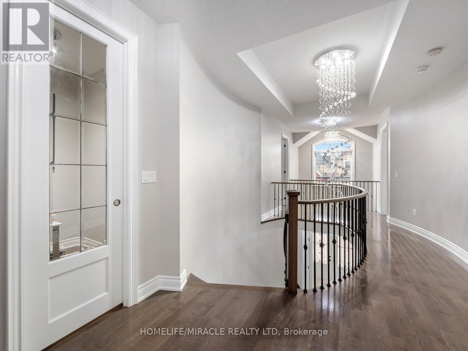 10 Erintown Crescent, Brampton, Ontario  L6P 4H2 - Photo 21 - W12952818