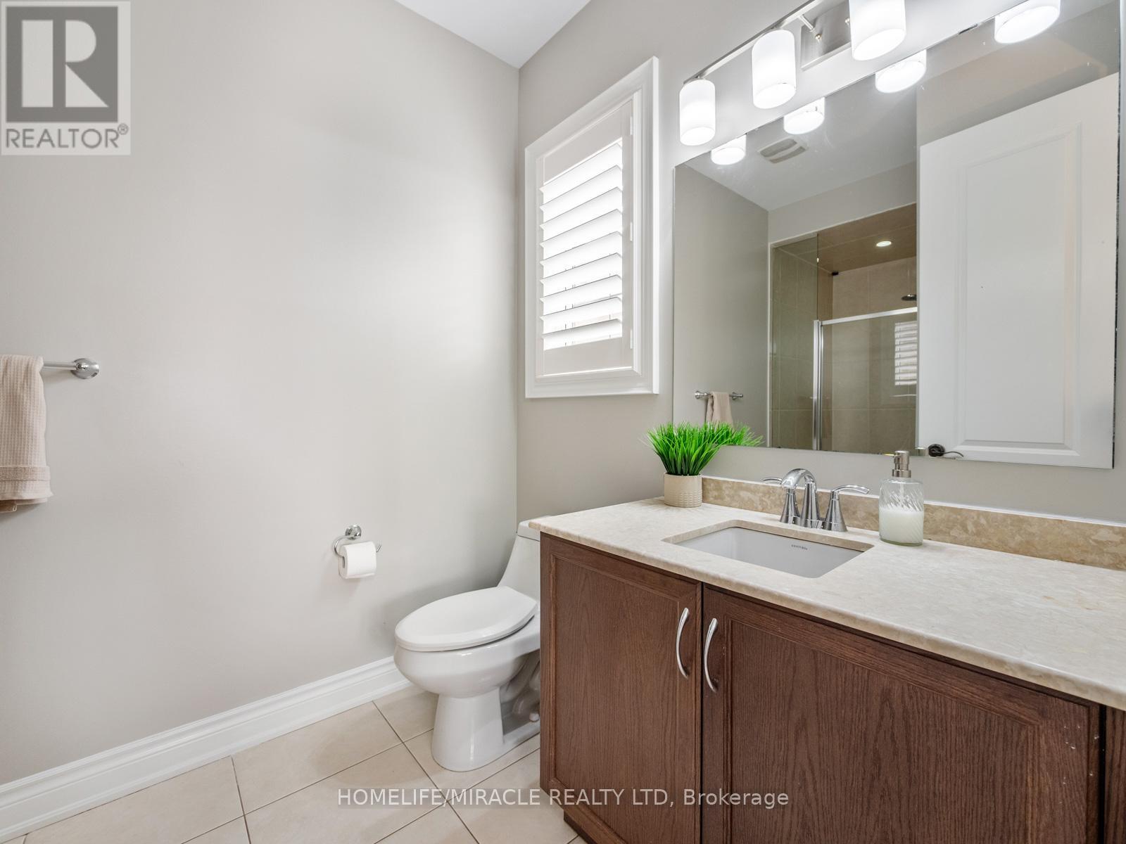 10 Erintown Crescent, Brampton, Ontario  L6P 4H2 - Photo 31 - W12952818