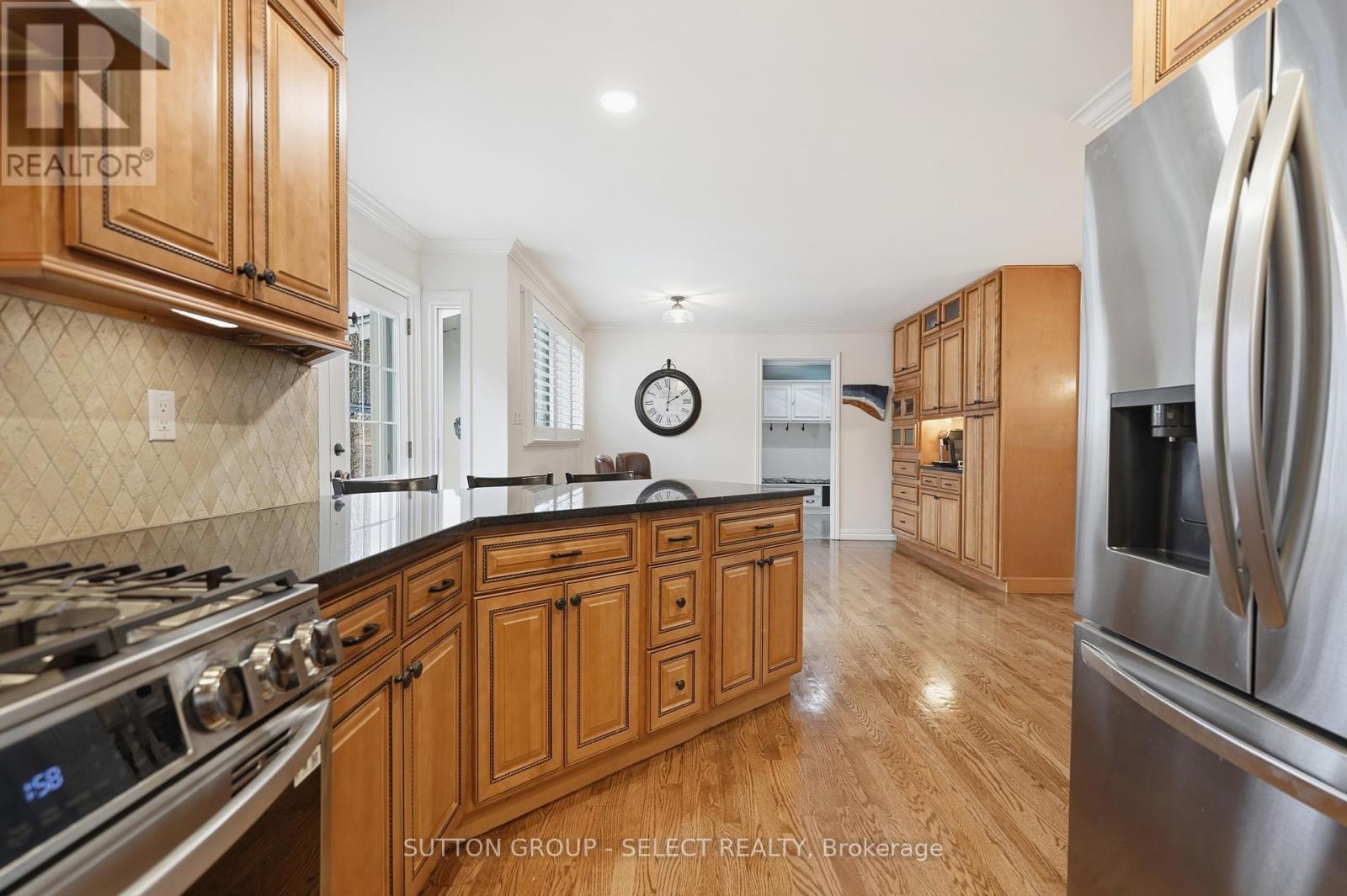 9 Northcrest Drive, London North, Ontario  N5X 3V7 - Photo 12 - X12959254