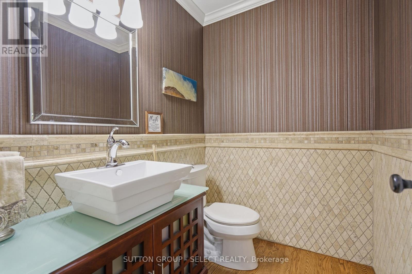 9 Northcrest Drive, London North, Ontario  N5X 3V7 - Photo 14 - X12959254