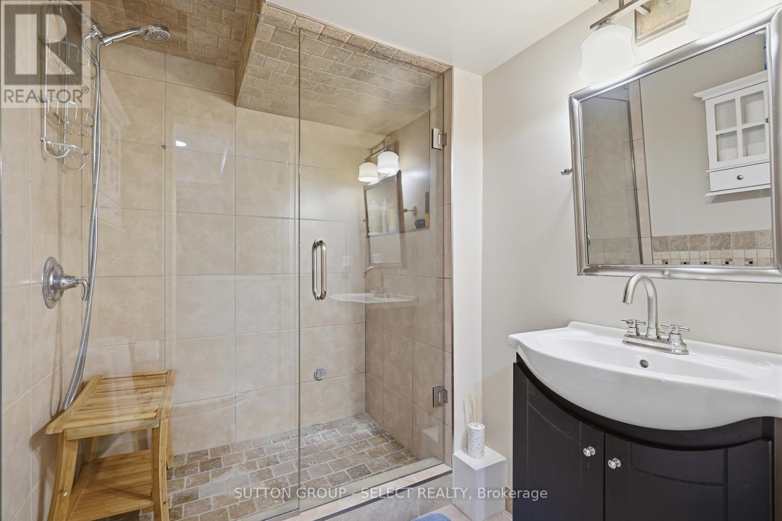 9 Northcrest Drive, London North, Ontario  N5X 3V7 - Photo 29 - X12959254