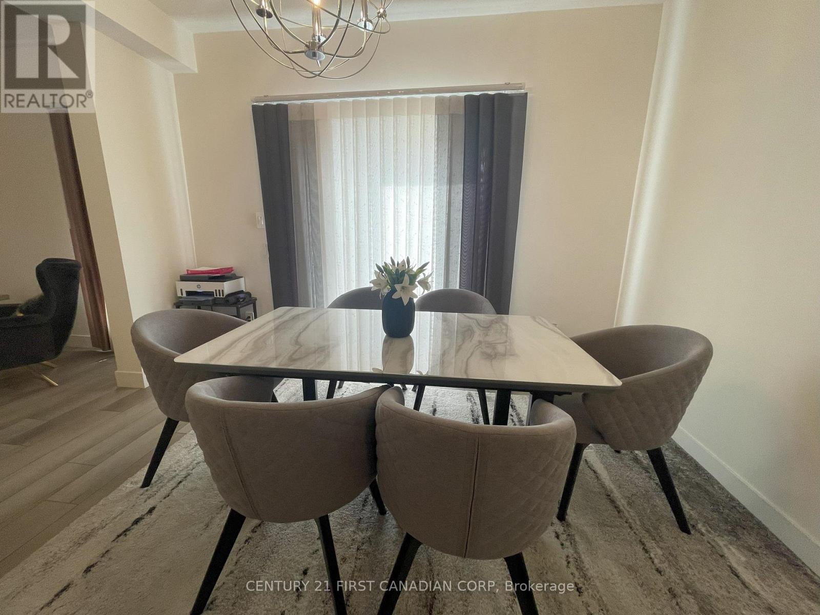 1395 Twilite Boulevard, London North, Ontario  N6G 0S8 - Photo 11 - X12959286