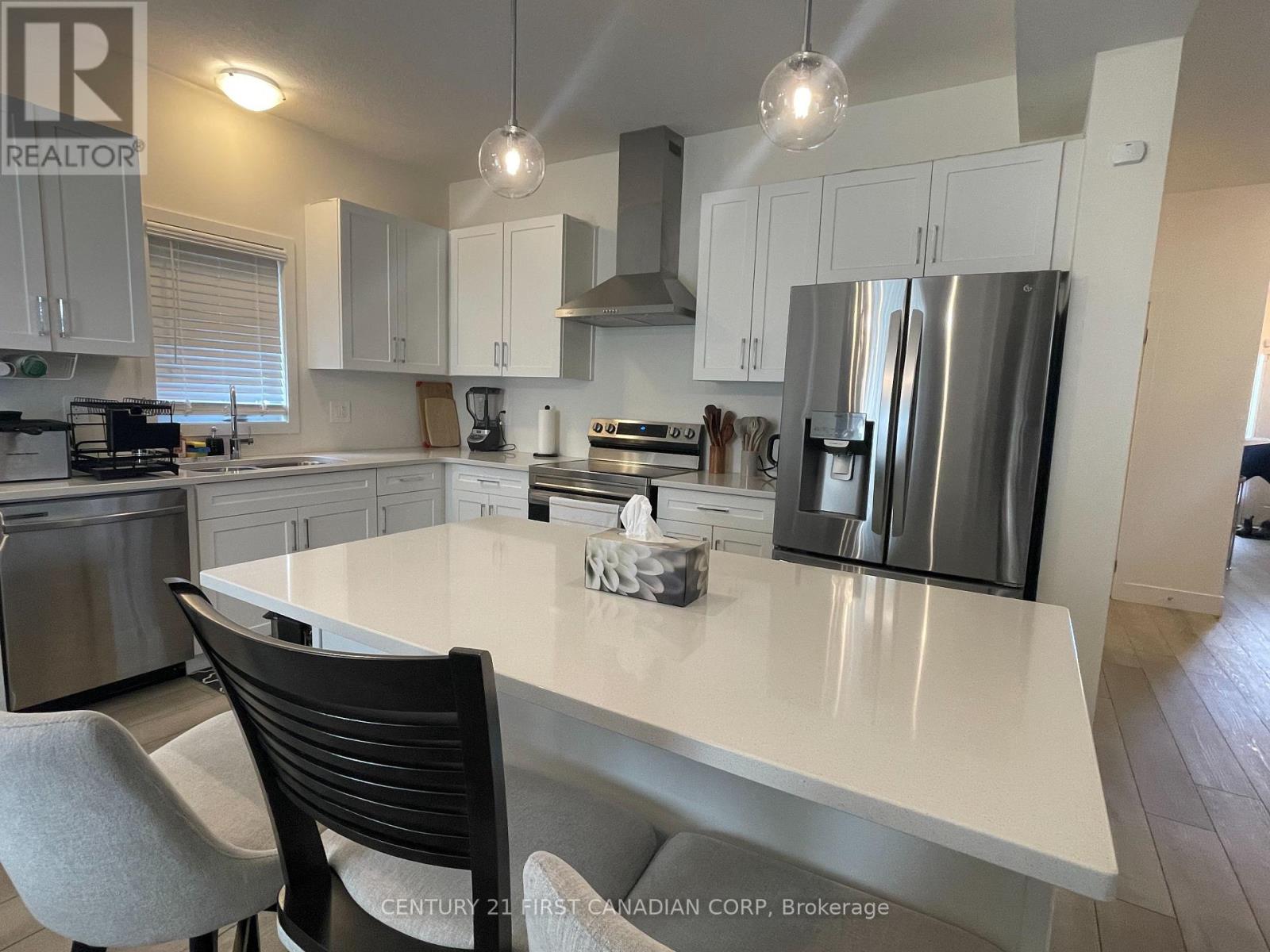 1395 Twilite Boulevard, London North, Ontario  N6G 0S8 - Photo 24 - X12959286