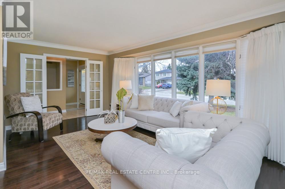 46 Grassington Crescent, Brampton, Ontario  L6S 1Z6 - Photo 10 - W12955442