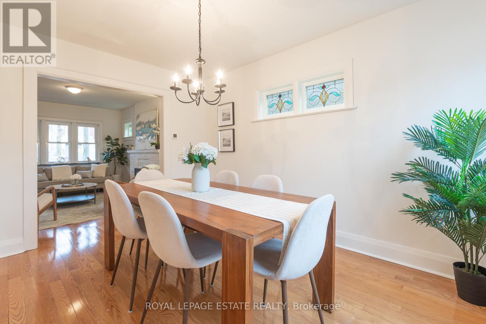 358 Victoria Park Avenue, Toronto, Ontario  M4E 3S8 - Photo 10 - E12959274