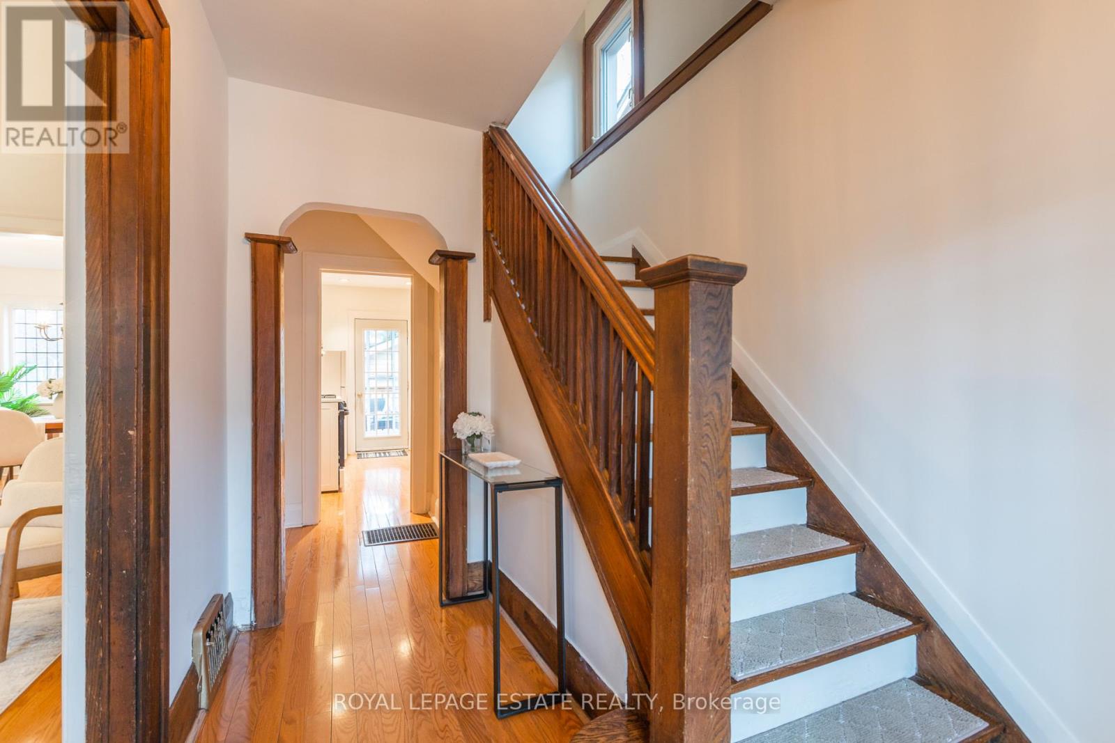 358 Victoria Park Avenue, Toronto, Ontario  M4E 3S8 - Photo 15 - E12959274