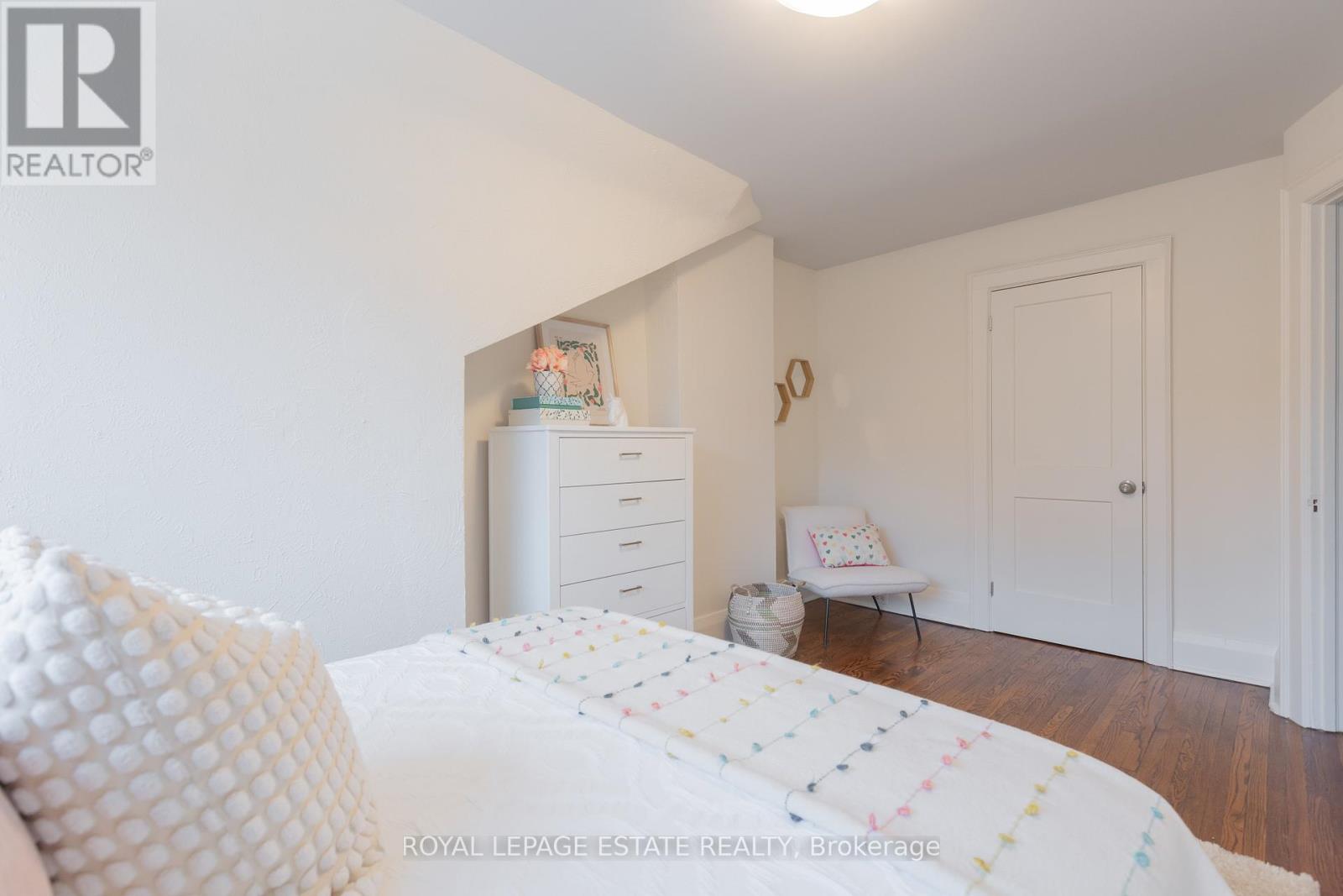 358 Victoria Park Avenue, Toronto, Ontario  M4E 3S8 - Photo 20 - E12959274