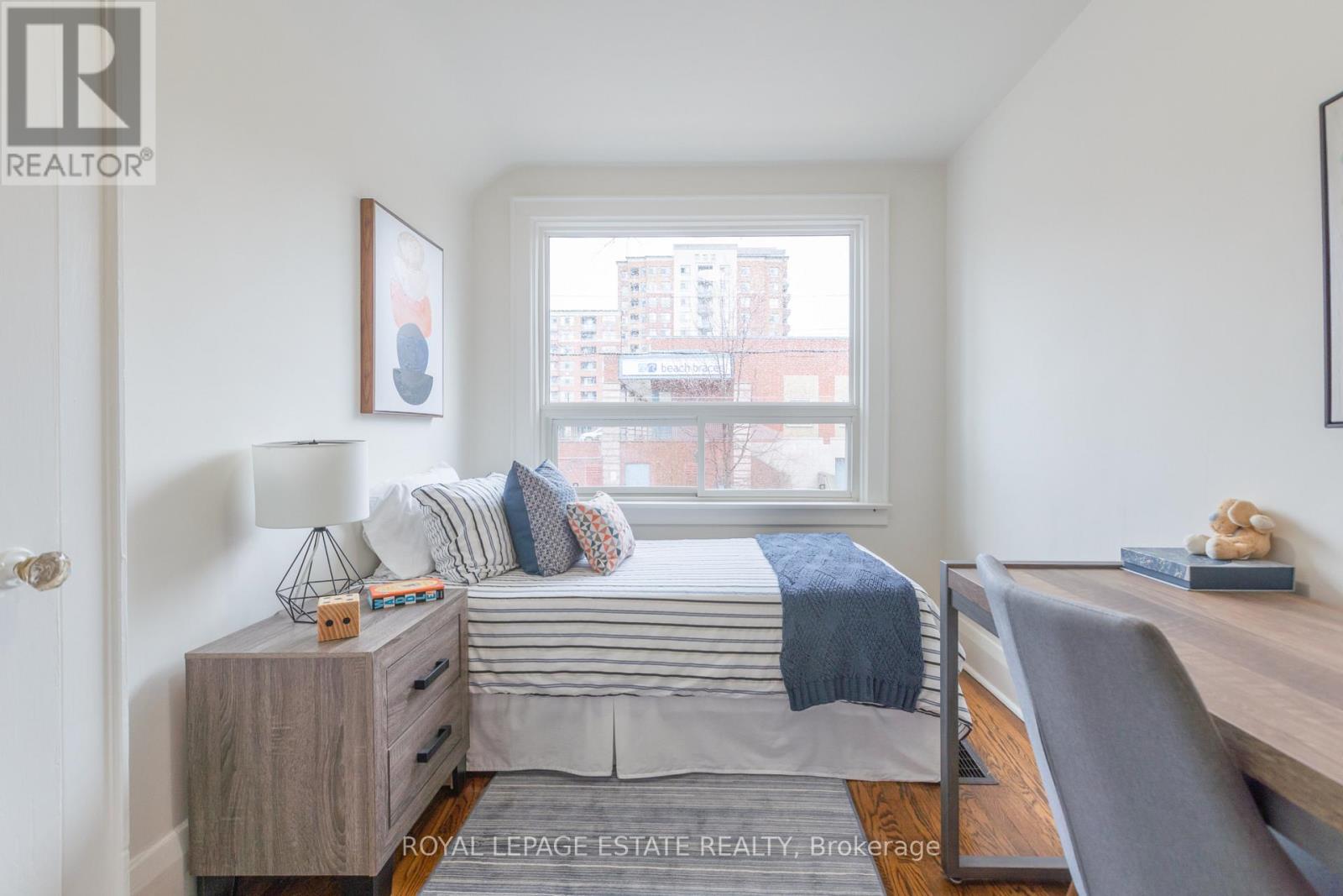 358 Victoria Park Avenue, Toronto, Ontario  M4E 3S8 - Photo 21 - E12959274