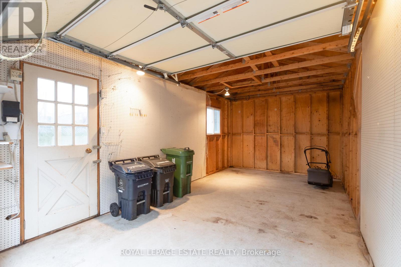 358 Victoria Park Avenue, Toronto, Ontario  M4E 3S8 - Photo 34 - E12959274