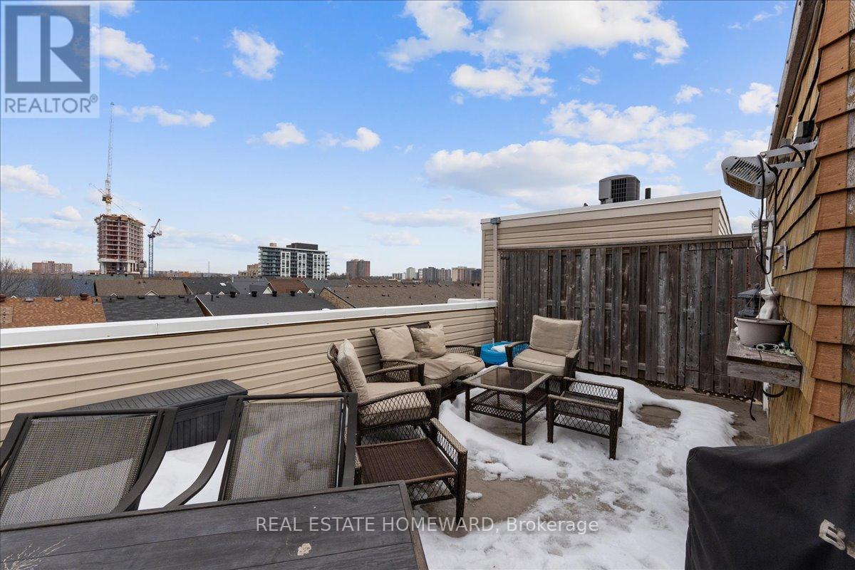 14 Fairhead Mews, Toronto, Ontario  M4E 3Y4 - Photo 30 - E12959282