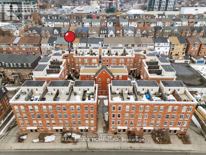 14 Fairhead Mews, Toronto, Ontario  M4E 3Y4 - Photo 36 - E12959282