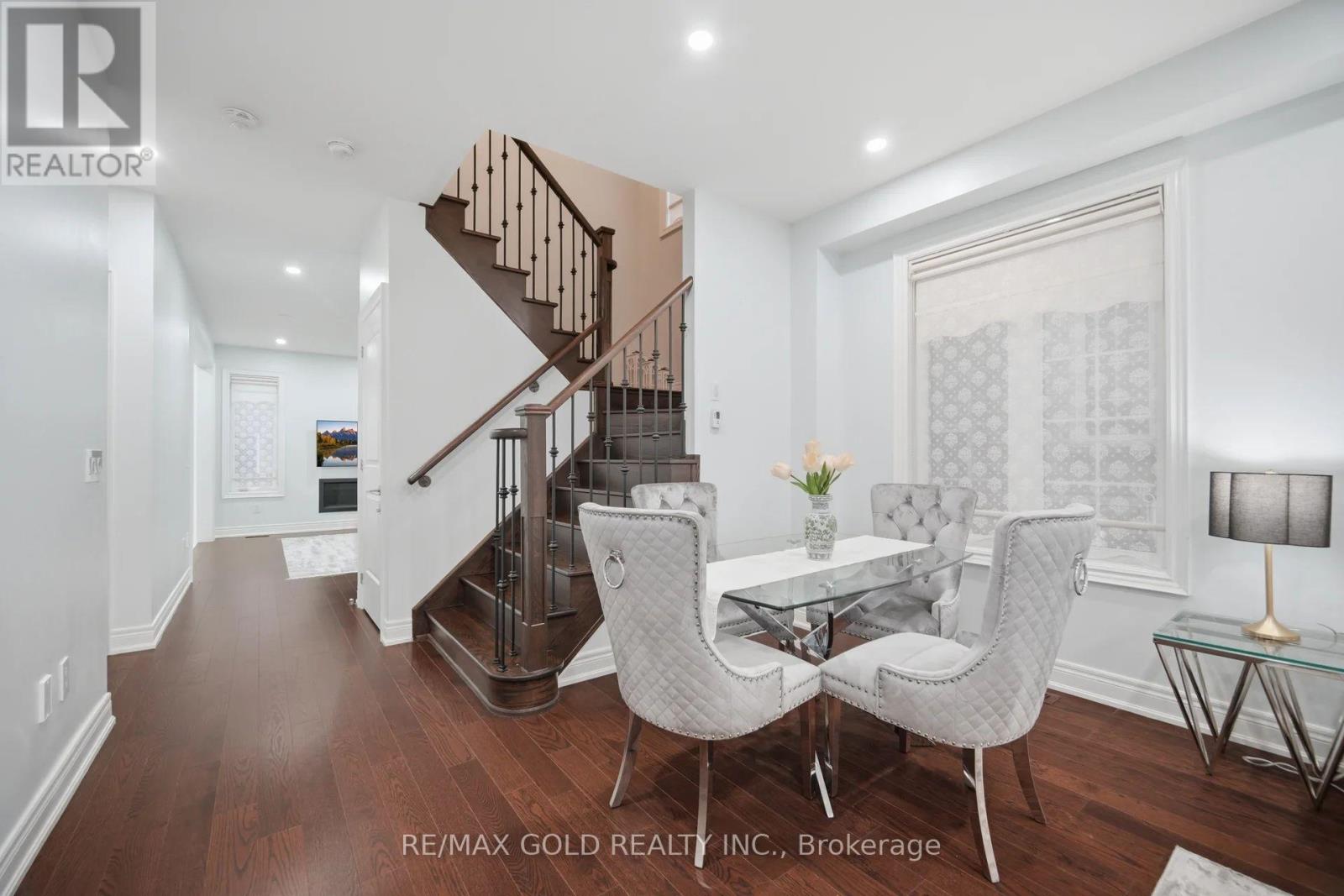 11 Sinatra Street, Brampton, Ontario  L6R 4B3 - Photo 6 - W12955394