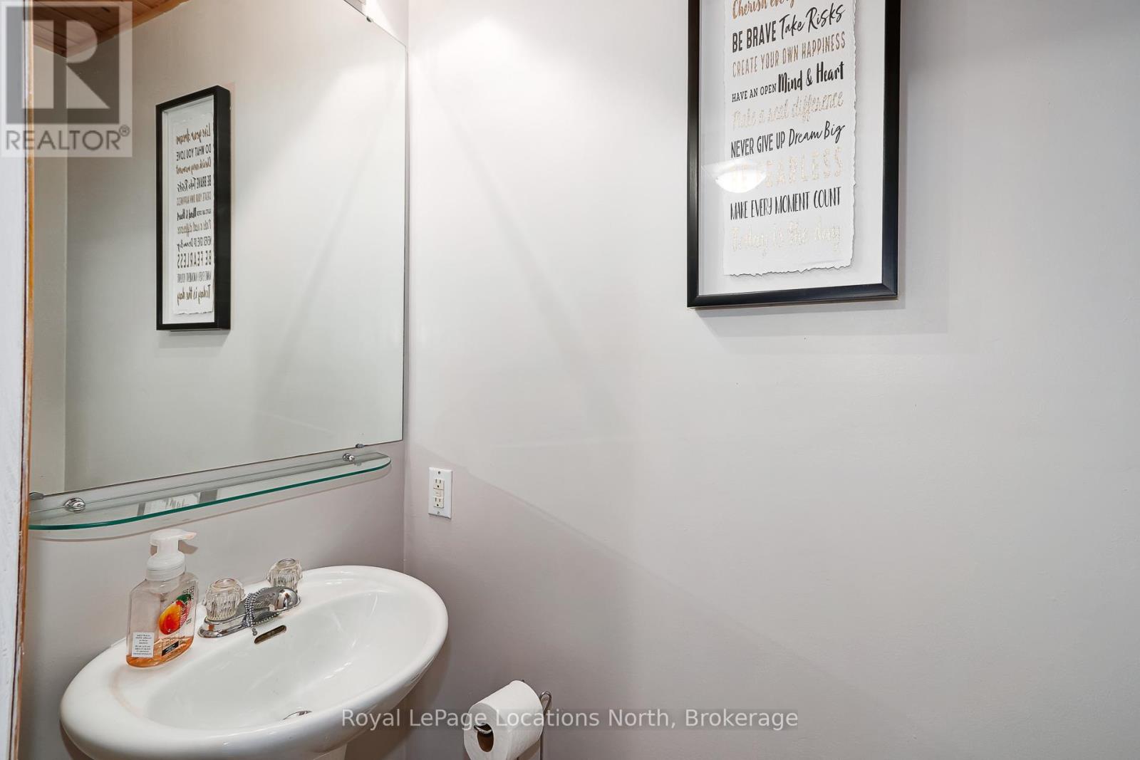 46 Fourth Street W, Midland, Ontario  L4R 3S8 - Photo 11 - S12955506