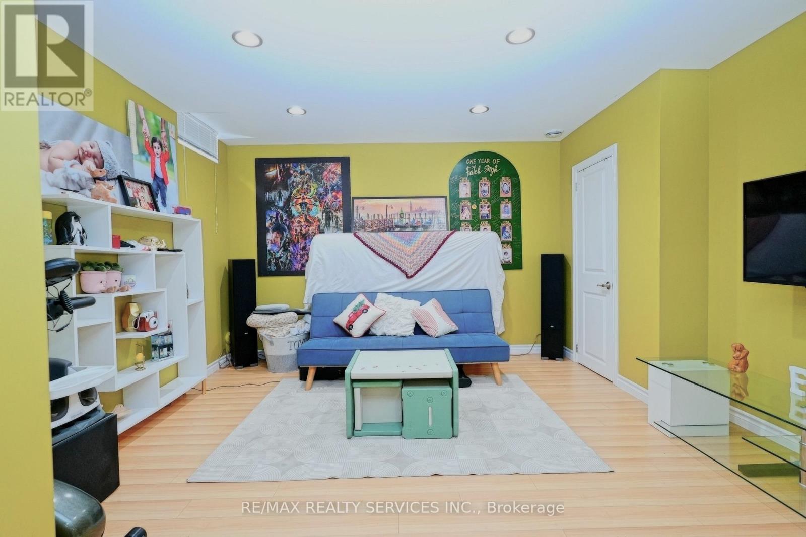 32 Ashdale Road, Brampton, Ontario  L6Y 5M7 - Photo 36 - W12955484