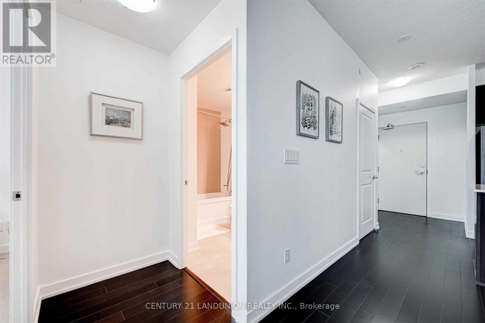 2709 - 4011 Brickstone Mews, Mississauga, Ontario  L5B 0J7 - Photo 10 - W12955492