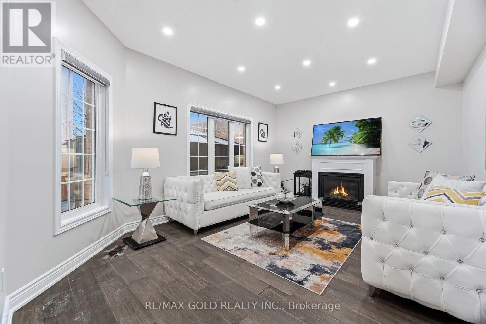 29 Laurentide Crescent, Brampton, Ontario  L6P 1Y3 - Photo 10 - W12955470