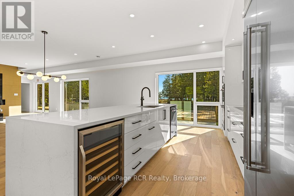 67 Pedwell Drive, Northern Bruce Peninsula, Ontario  N0H 2R0 - Photo 14 - X12679278