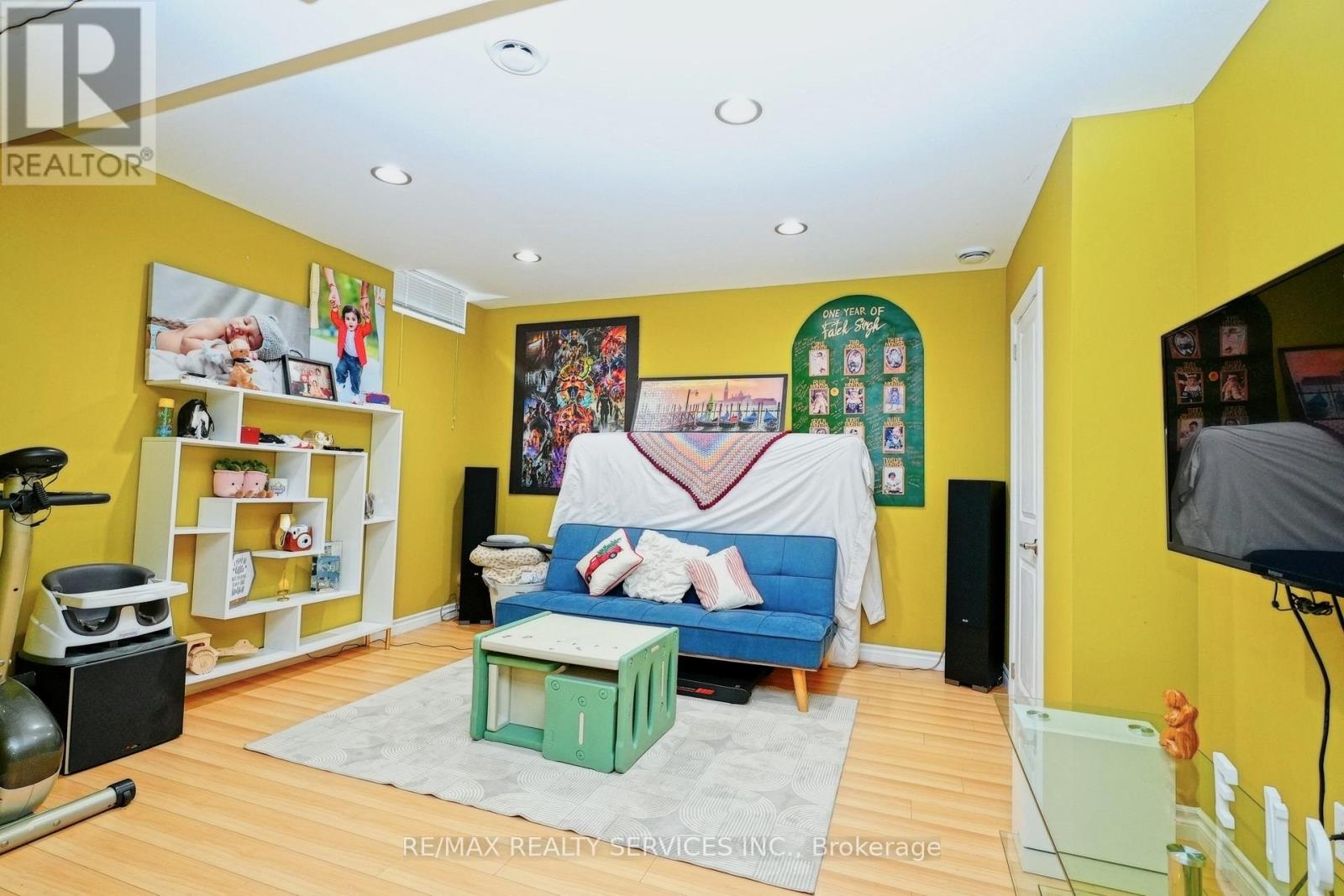 32 Ashdale Road, Brampton, Ontario  L6Y 5M7 - Photo 35 - W12955484