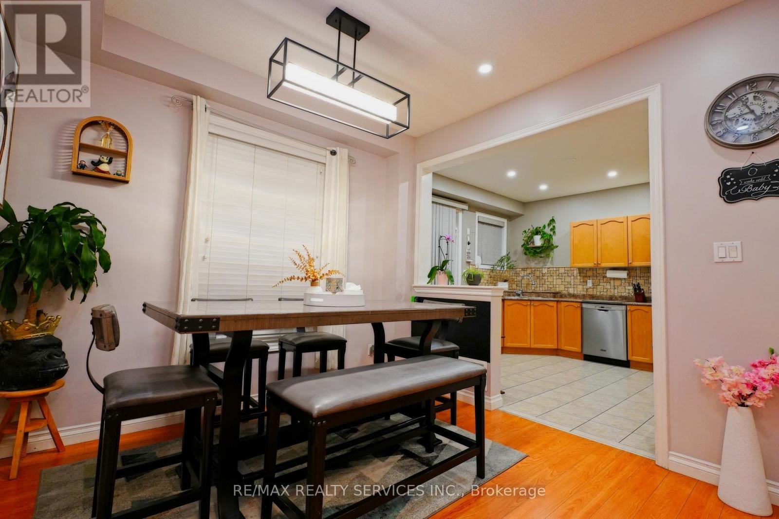 32 Ashdale Road, Brampton, Ontario  L6Y 5M7 - Photo 13 - W12955484