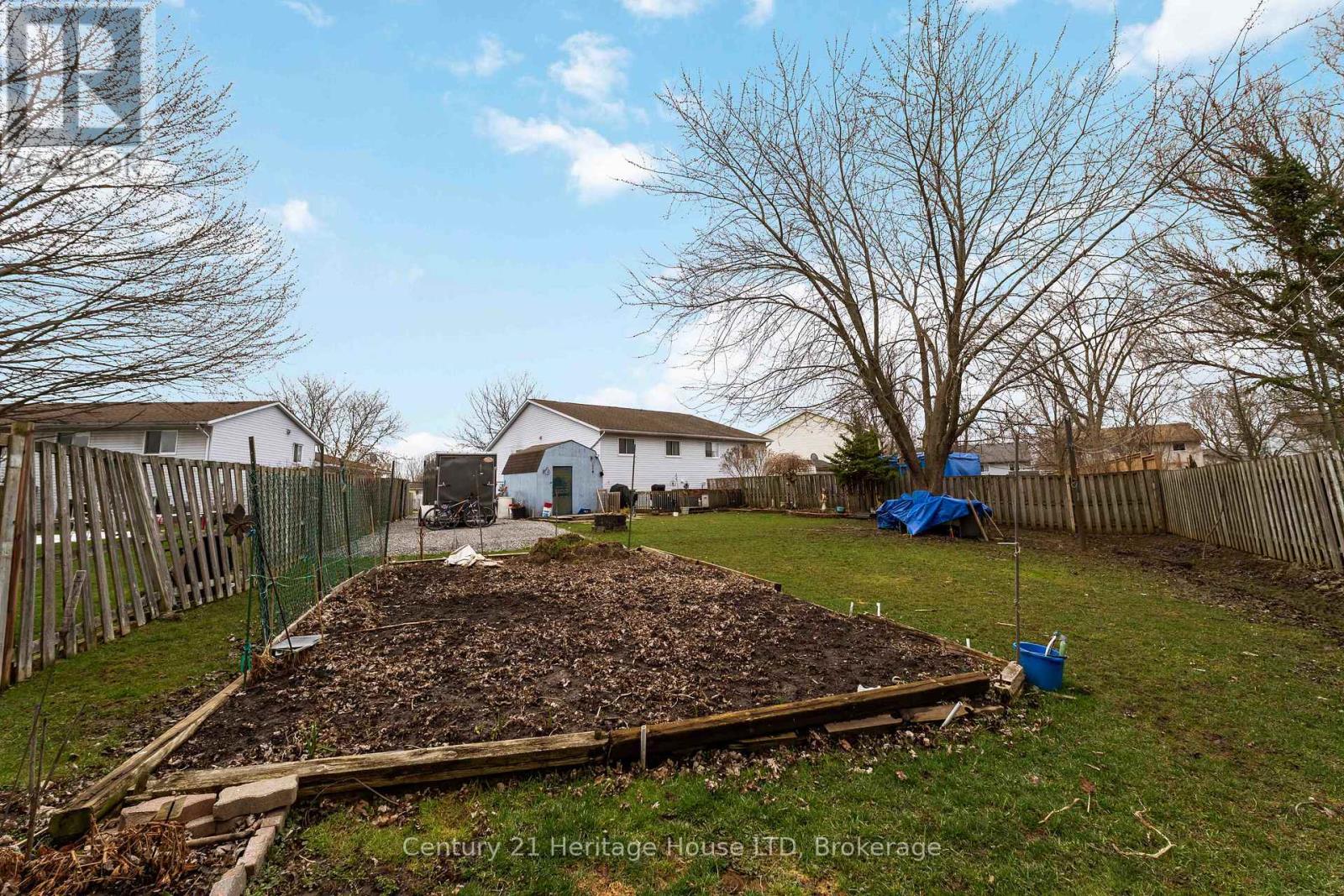 21 Justina Court, Welland, Ontario  L3C 7E4 - Photo 35 - X12955560