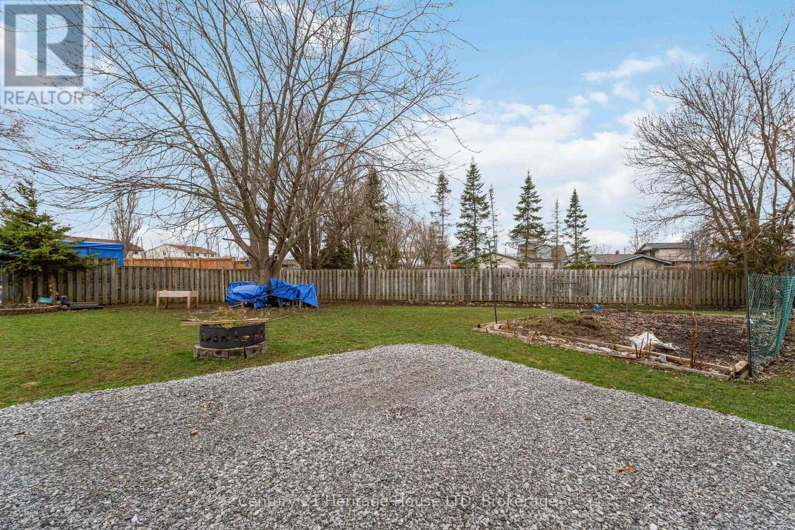 21 Justina Court, Welland, Ontario  L3C 7E4 - Photo 39 - X12955560