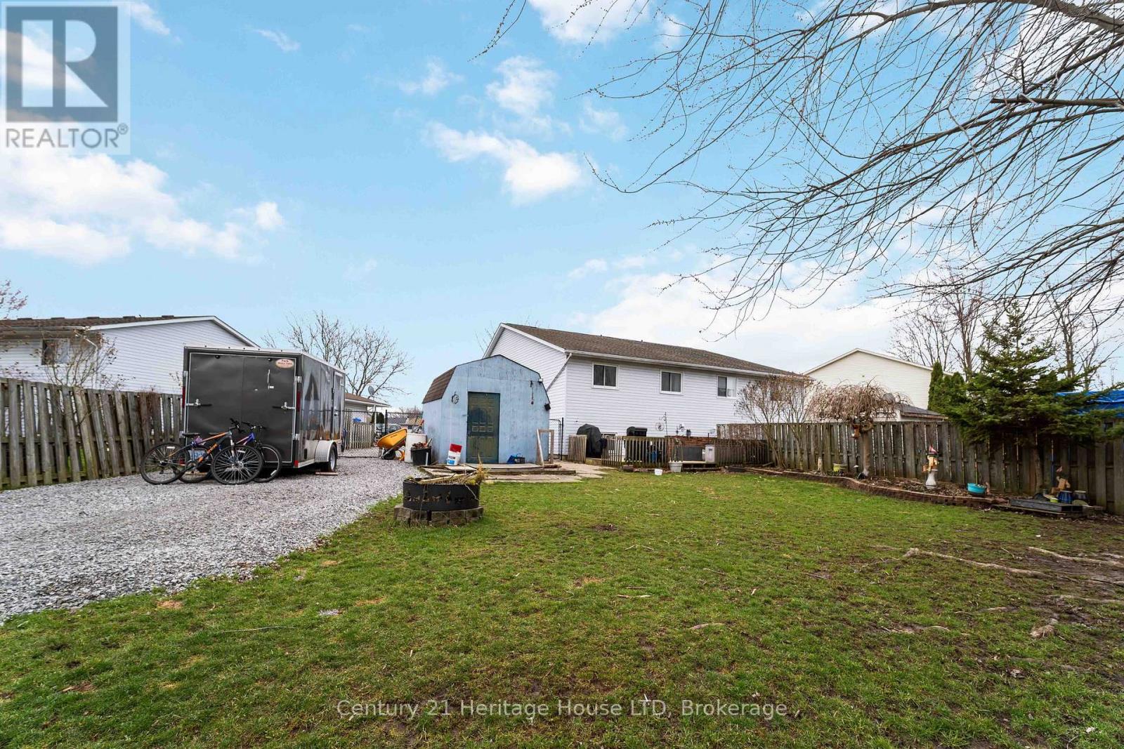 21 Justina Court, Welland, Ontario  L3C 7E4 - Photo 37 - X12955560