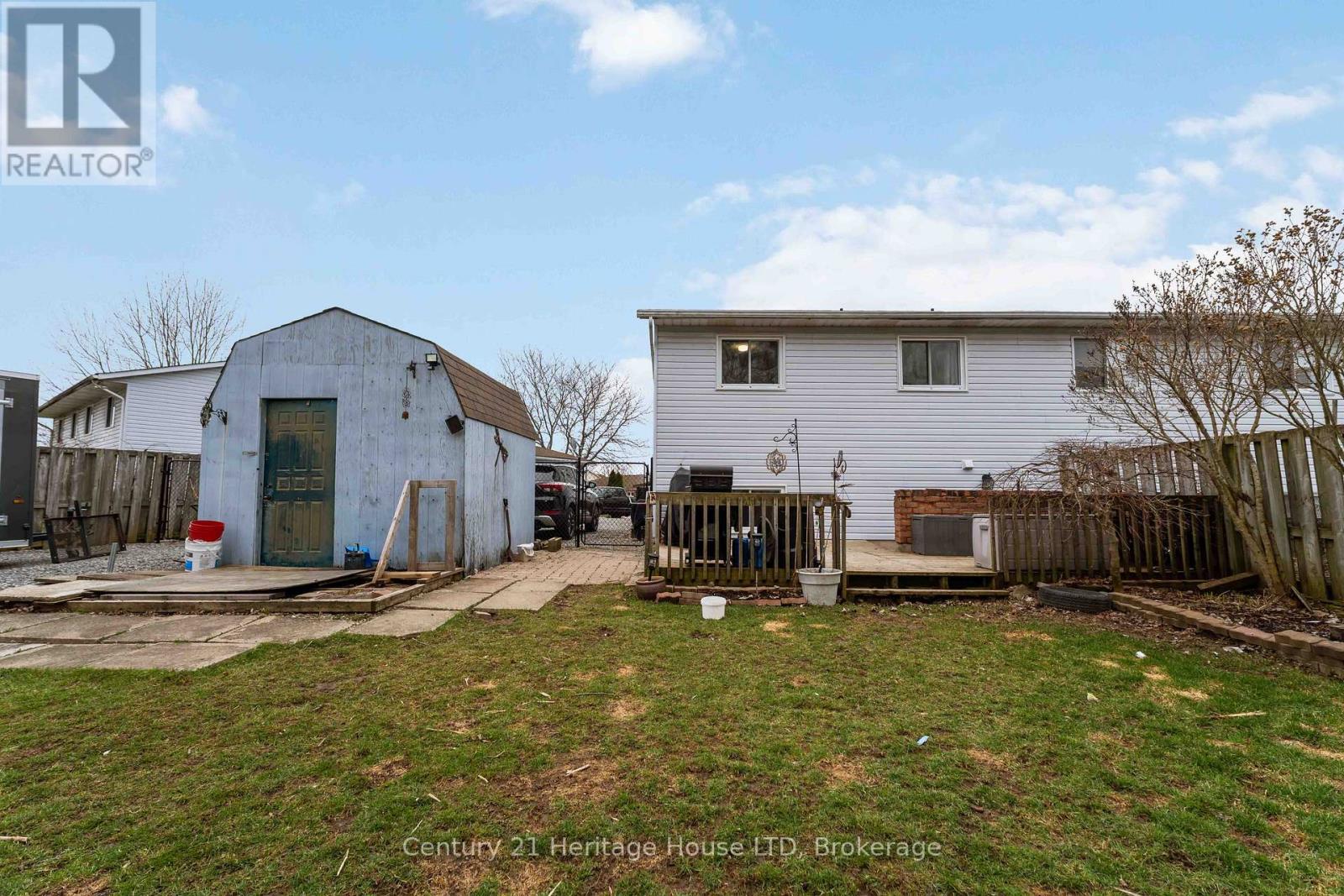 21 Justina Court, Welland, Ontario  L3C 7E4 - Photo 40 - X12955560