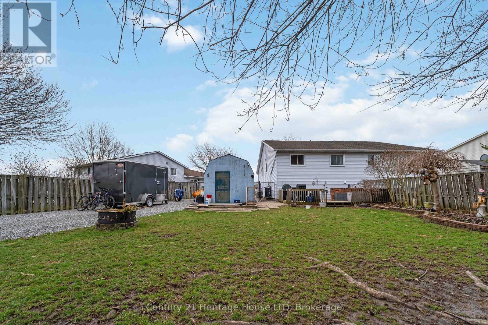 21 Justina Court, Welland, Ontario  L3C 7E4 - Photo 38 - X12955560