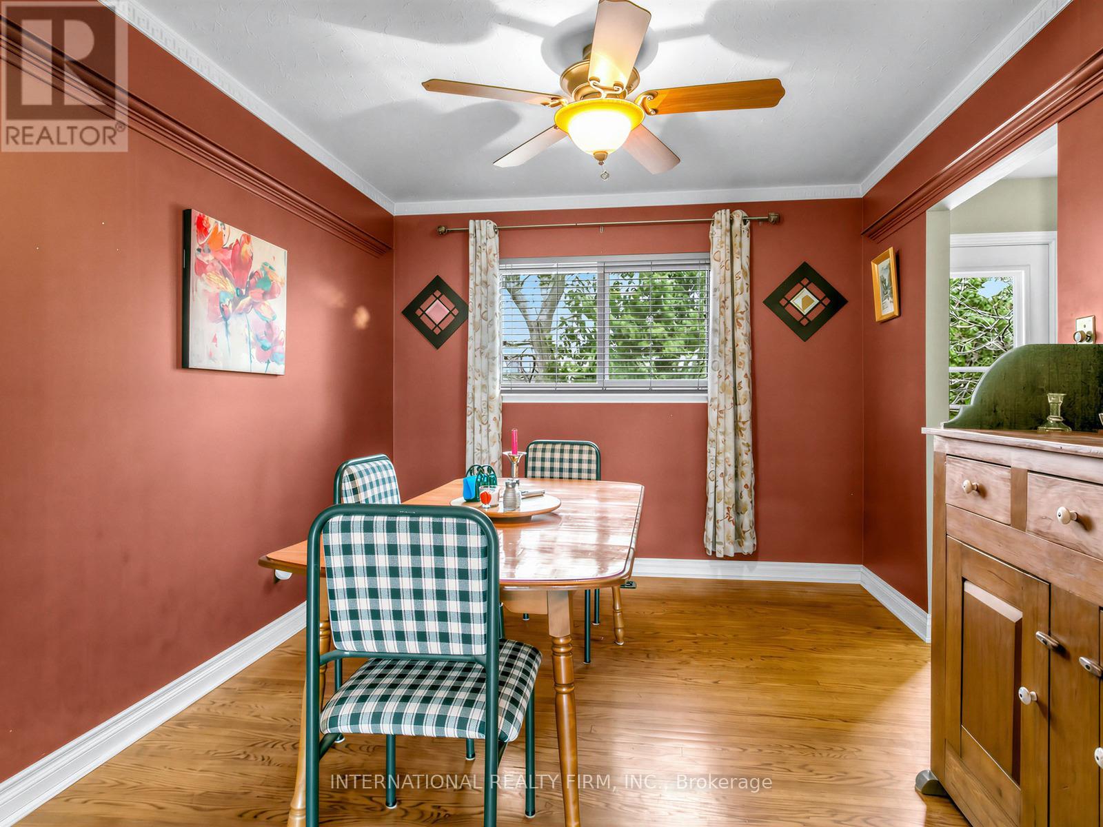 5 Castlebar Road, Toronto, Ontario  M8Z 2J4 - Photo 9 - W12955504