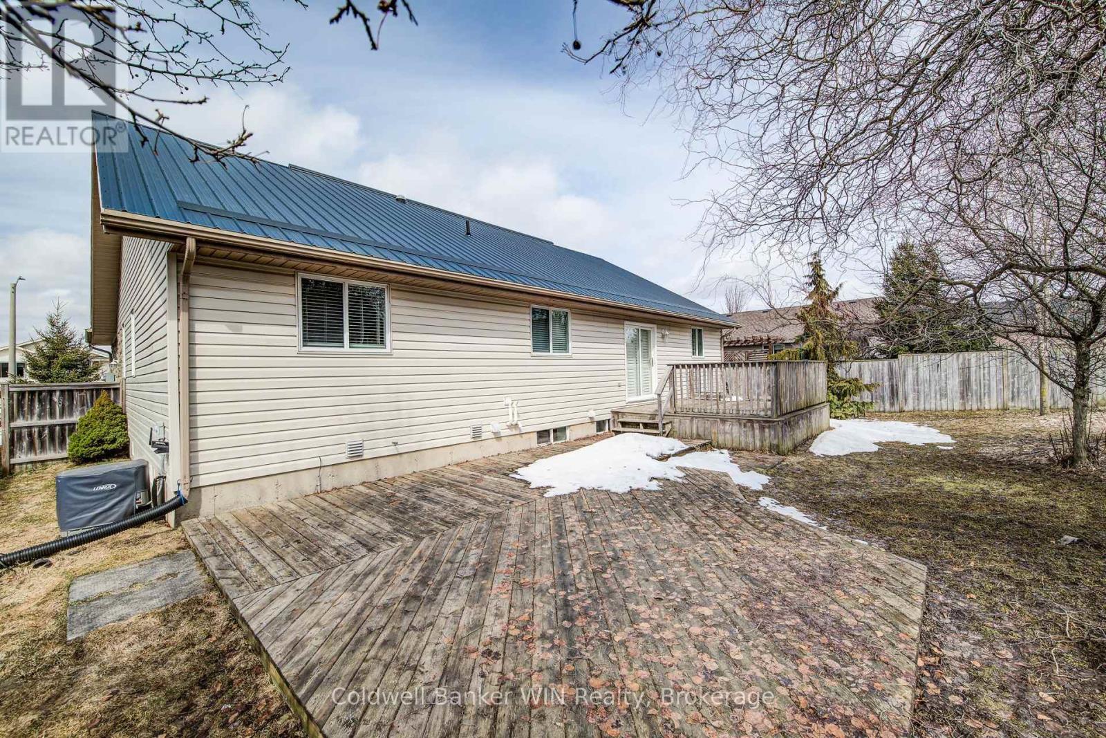 190 Sarah Road, Wellington North, Ontario  N0G 2L2 - Photo 44 - X12924022
