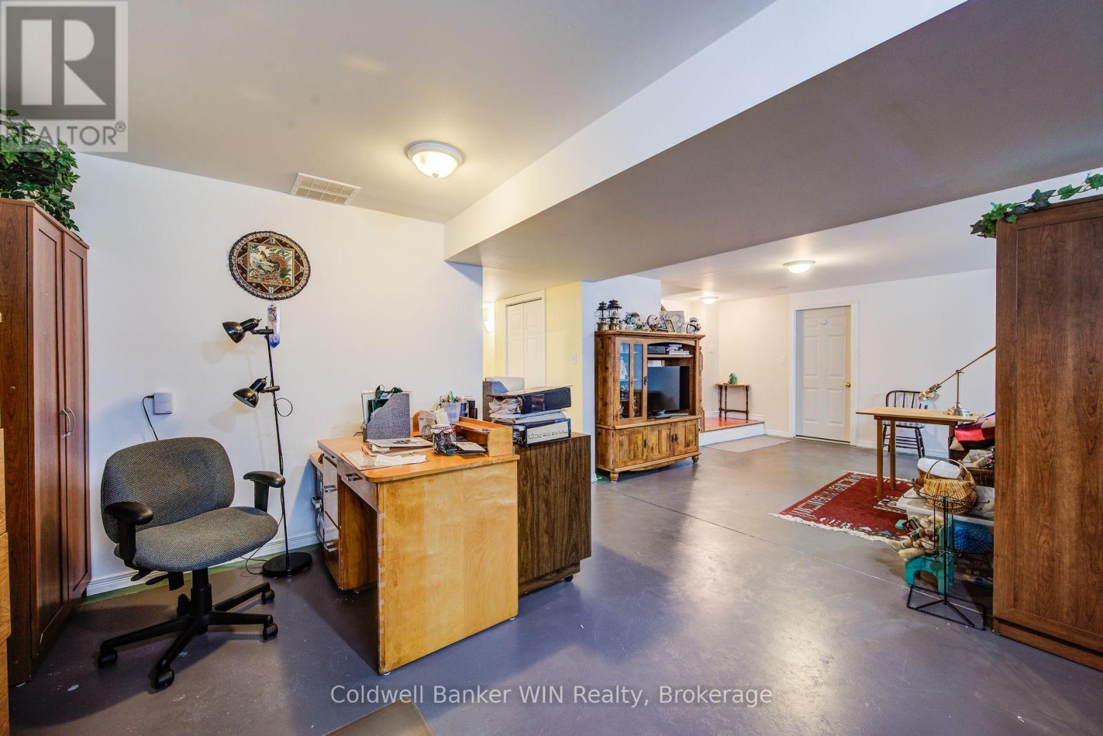 190 Sarah Road, Wellington North, Ontario  N0G 2L2 - Photo 33 - X12924022