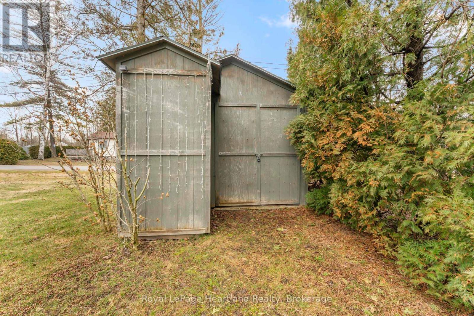 23 Park Road, Goderich, Ontario  N7A 3X8 - Photo 38 - X12946596